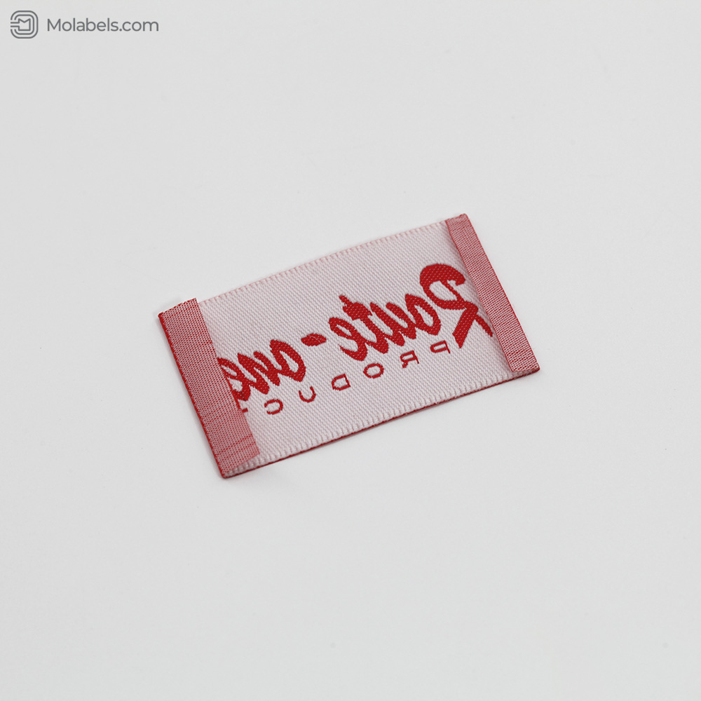 Red end fold woven label damask